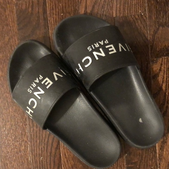 Givenchy slides - Picture 1 of 6